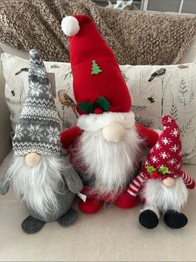 3 Christmas Gnomes